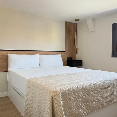 Le Petit 3* Saragossa